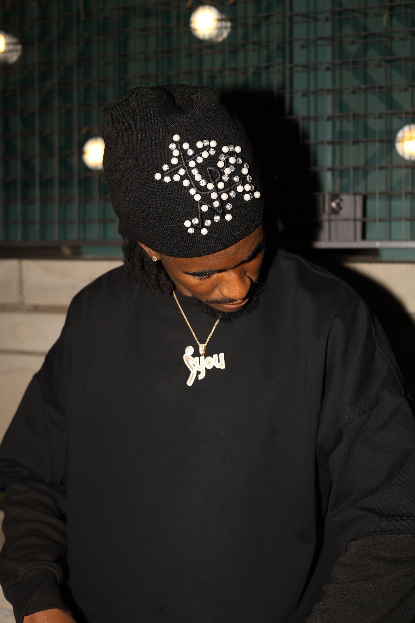 Black/Black Signature Beanie